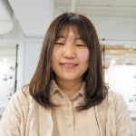 <strong>宗川 麻莉香</strong><br>聖学院大学 政治経済学部2年。高校時代は吹奏楽部に所属。聖学院大学入学時から聖学院全体でボランティア活動が活発なことを知り、その中でも主体性を大切にするSDGsボランティア団体Petite Archeの活動に興味をもったことから、2年次よりPetite Archeの活動に参加。