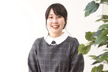 〔卒業生を尋ねて〕歩む人たち＿由木　加奈子さん（聖学院大学　卒業生）