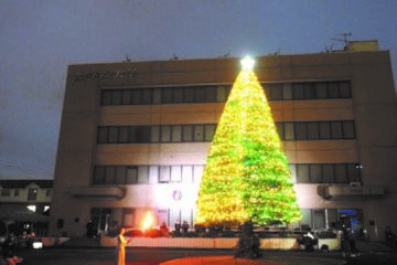 【NEWS LETTER №278】さいたま上尾キャンパスー今年はLIVE配信! 聖学院大学・聖学院みどり幼稚園・聖学院教会クリスマスツリー点火祭ー