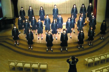 【NEWS LETTER №284】女子聖学院中学校・高等学校  －3年ぶりの開催！　 合唱コンクール－